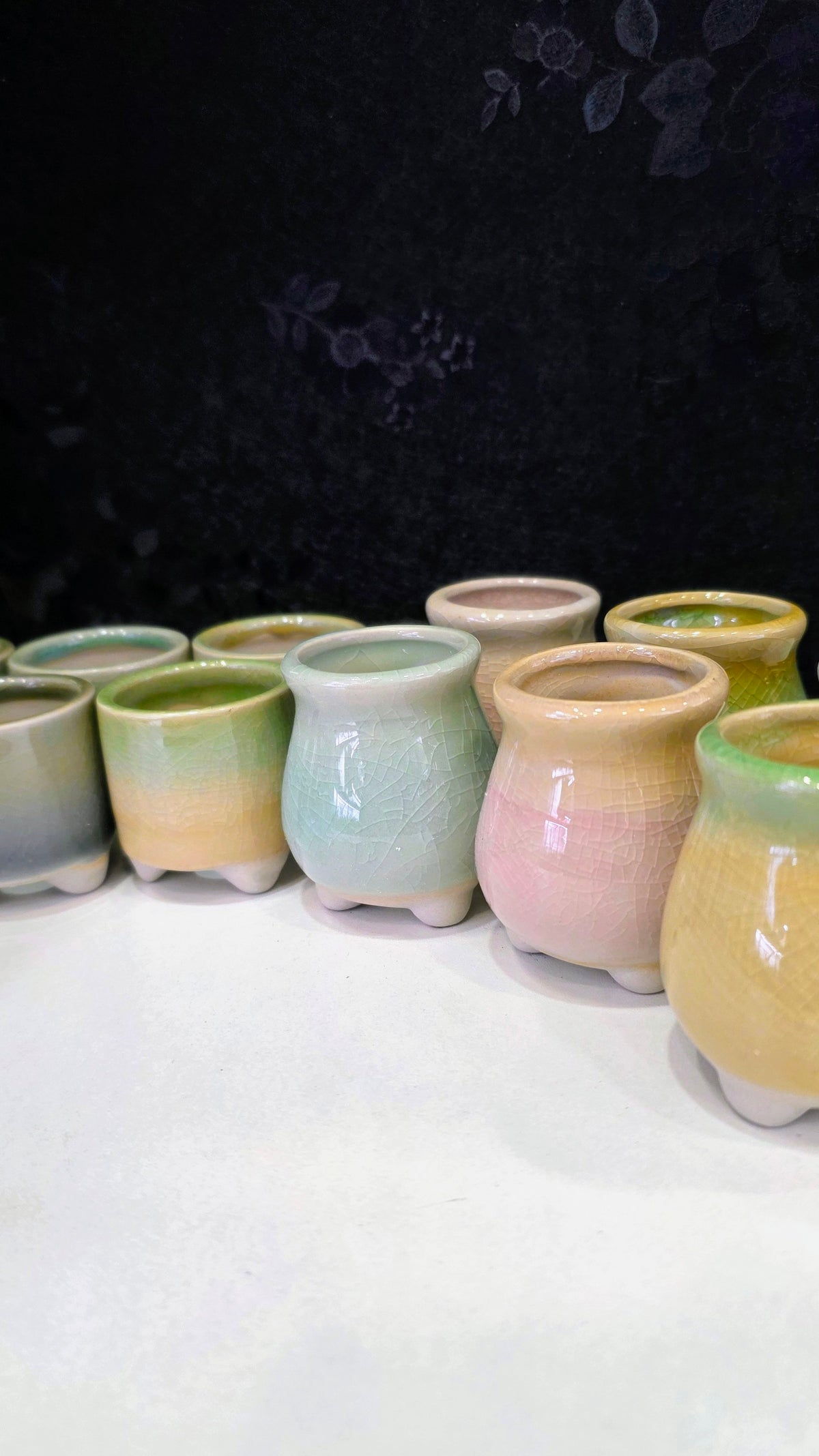 Mini Glazed Tripod Planters 2"