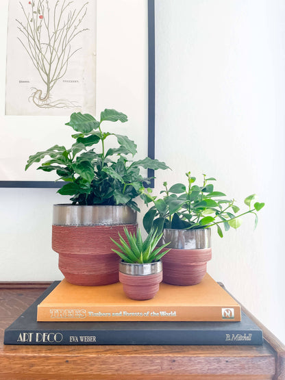 Freya Planter – Two-Tone Ceramic Pot with Drainage: Medium 5&quot;