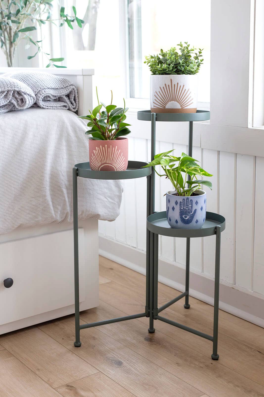 MEDIUM SUNBURST POT WHITE