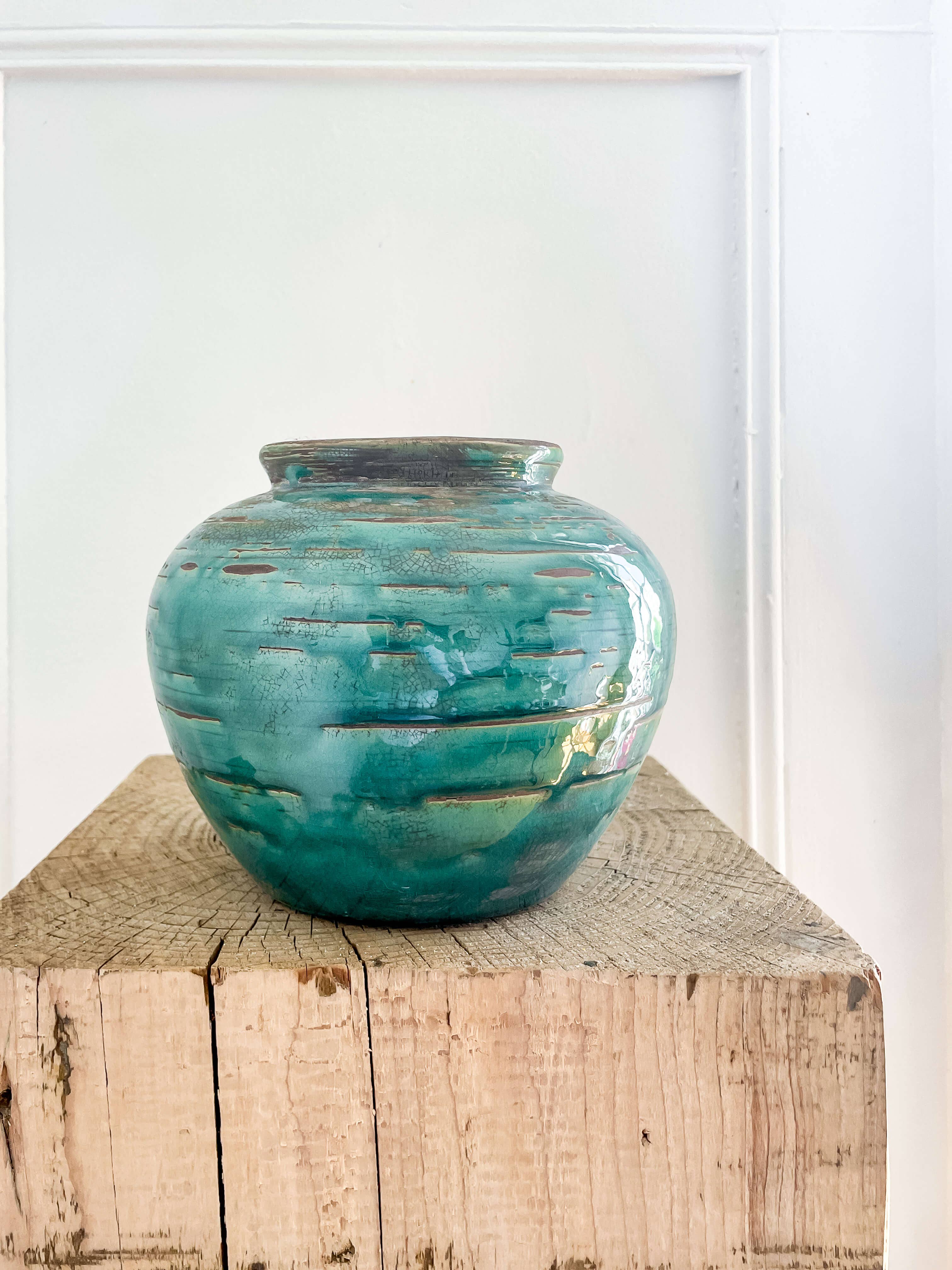 Selva Vintage-Style Vase – Emerald Crackled Glaze: Medium