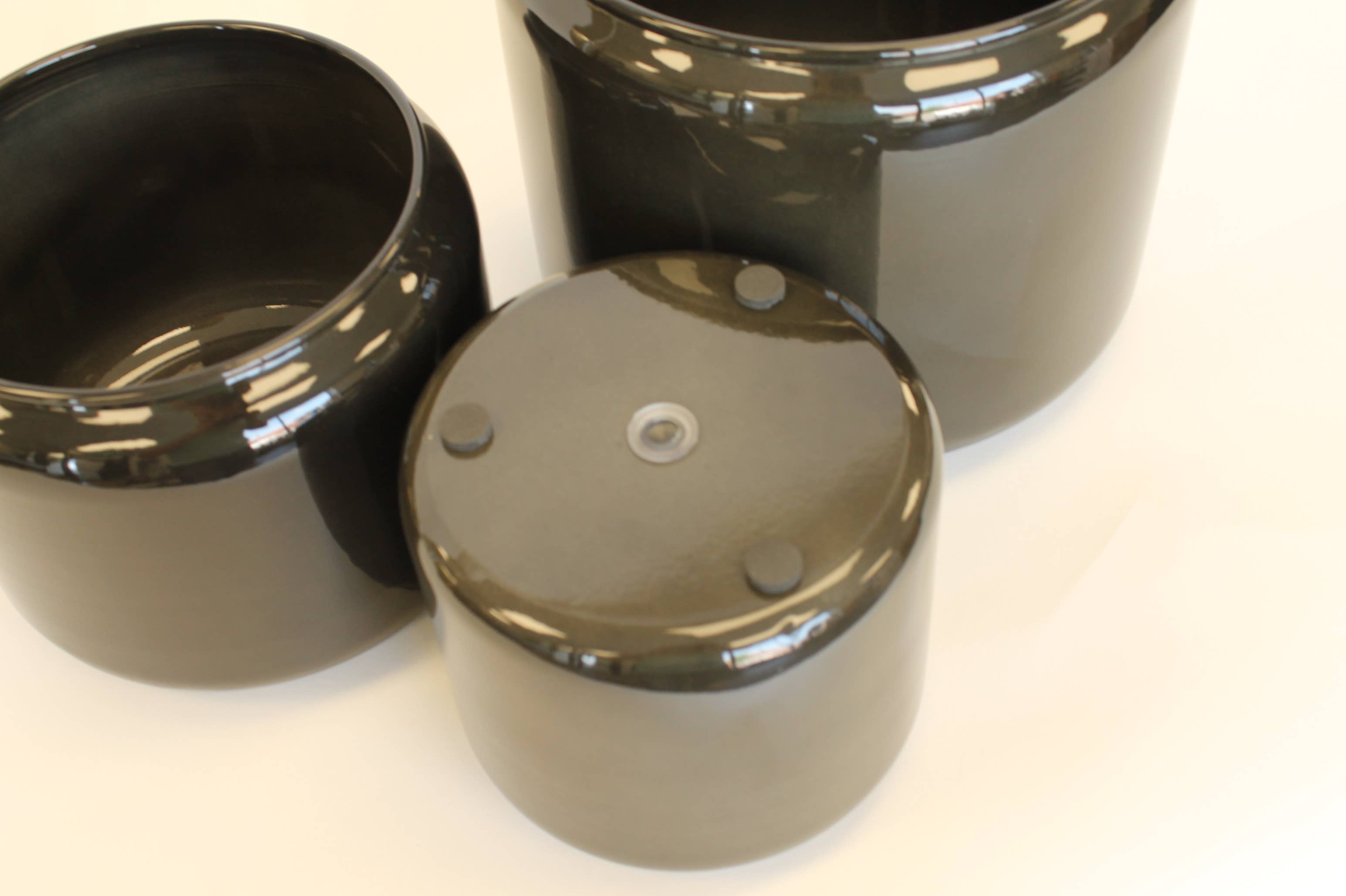 9.8"/7.8"/6.3" Outdoor/Indoor Metal Planters, Set of 3