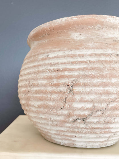 Lazio Rustic Vintage-Style Terracotta Pot with Aged Look